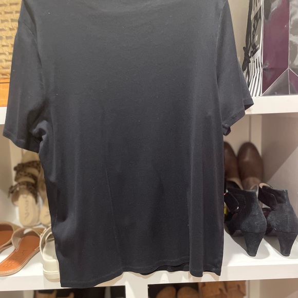 J. Crew perfect fit tee color black size 2X. - Picture 3 of 3